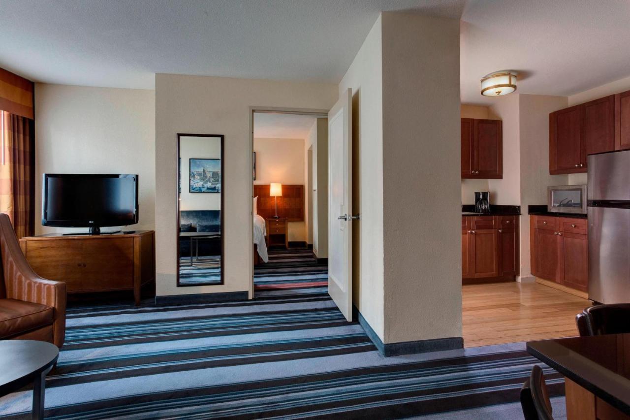 Residence Inn By Marriott New York Manhattan/Times Square Exterior photo
